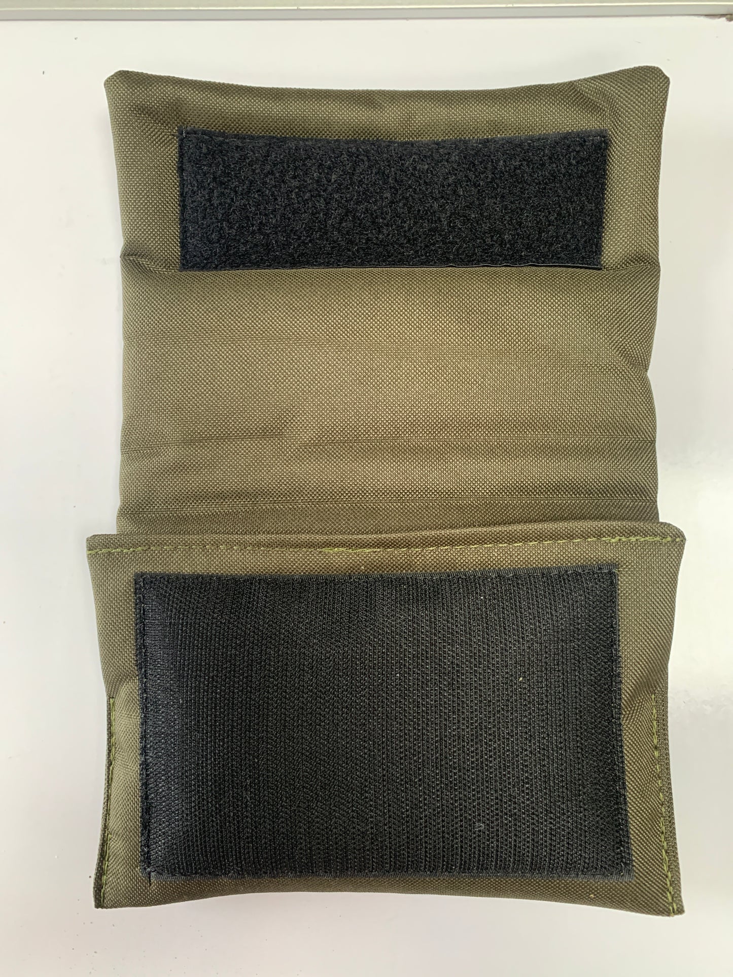 Insulated Padlock Cover - Padlock and Chain