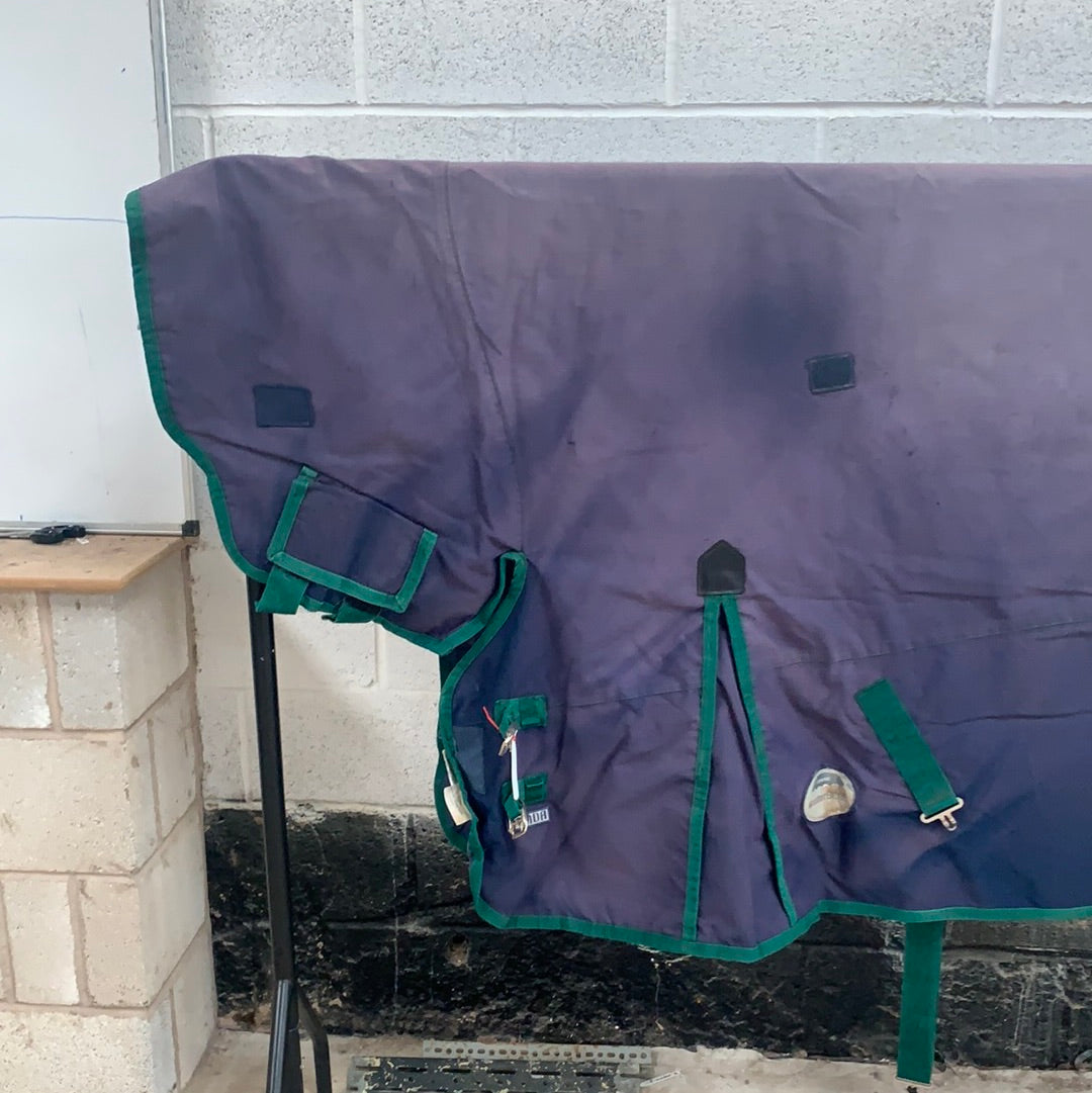 5’9” Medium Turnout with Neck
