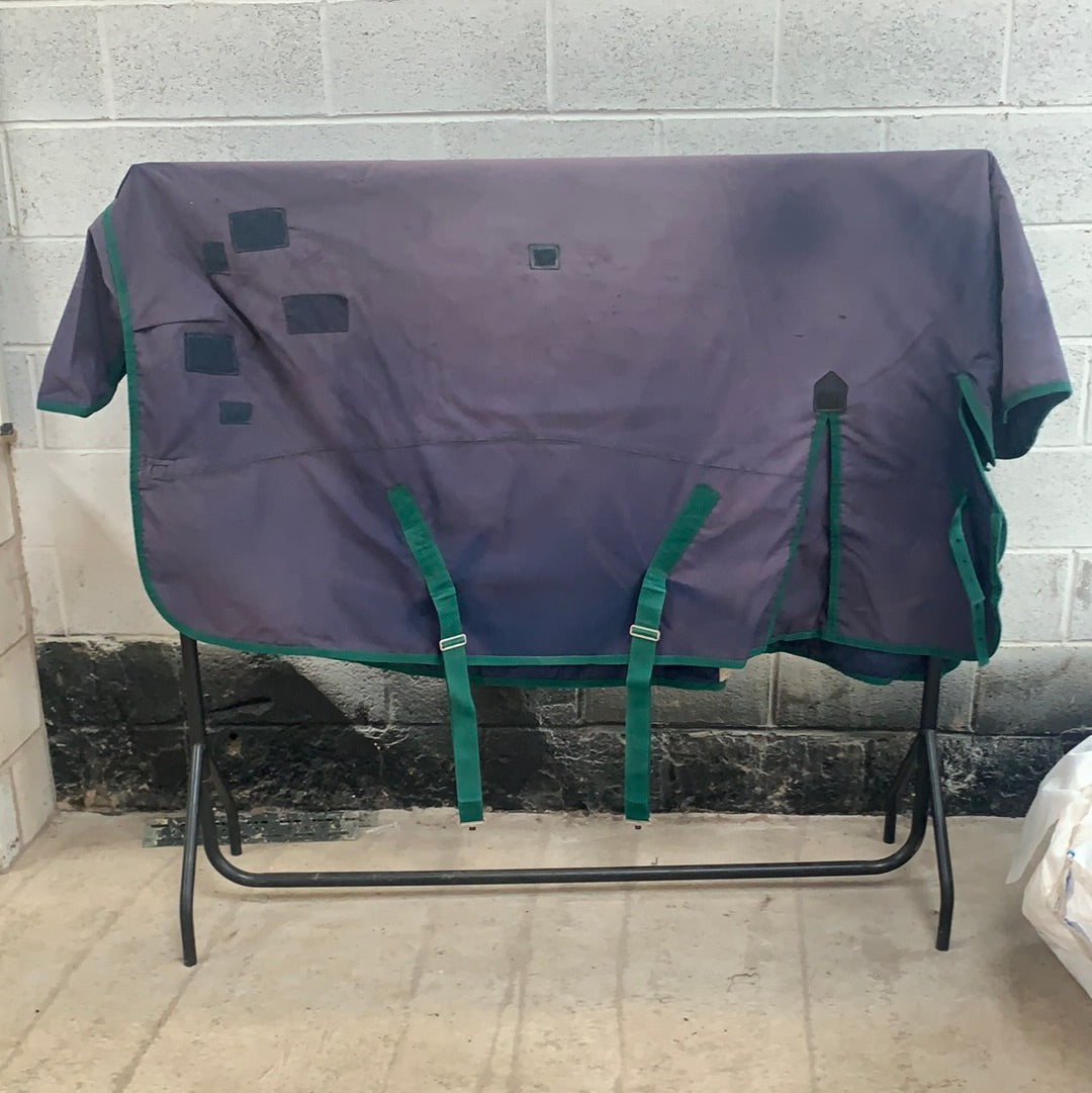 5’9” Medium Turnout with Neck