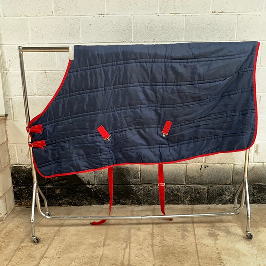 6’3” Medium Stable no neck