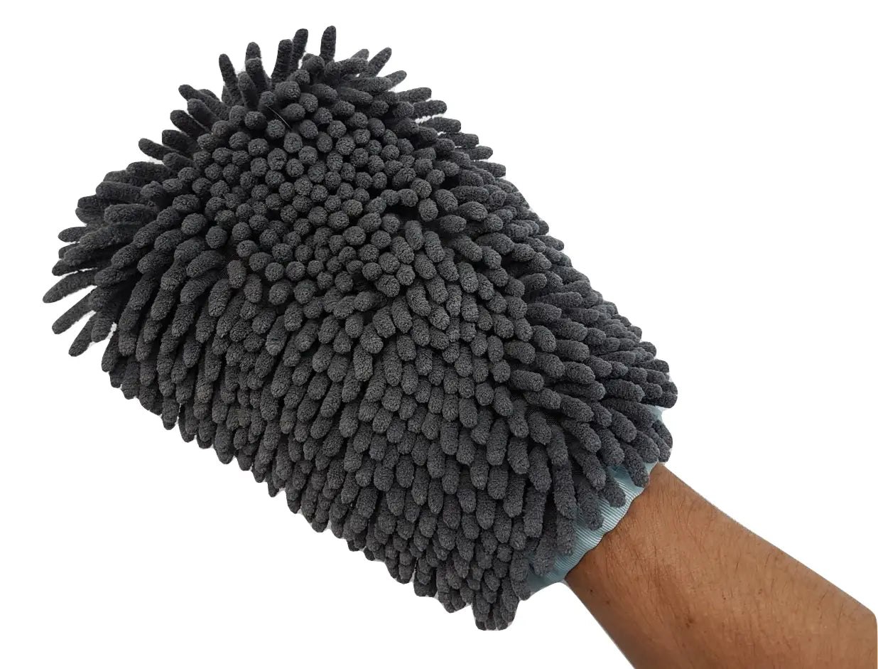 Dog Cleaning Glove by Henry Wag